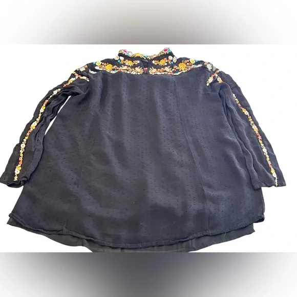 Zara Trafaluc Collection Embroidered Blouse Floral Long Sleeves Size Large - Picture 2 of 6